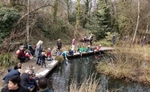 Pond dippers on Frog Day at Gunnersbury Triangle (© Ian Alexander, CC BY-SA 4.0)