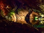 An underground lake at the Llechwedd Slate Caverns (© James Petts, CC-BY-ASA-2.0)