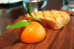 Meat fruit, a chicken liver mousse created to look like a mandarin orange at Dinner by Heston Blumenthal (© irene., CC BY-SA 2.0)